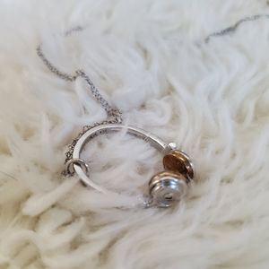 Headphones necklace